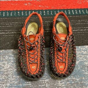 Keen Men's Red and Black Woven Sandals